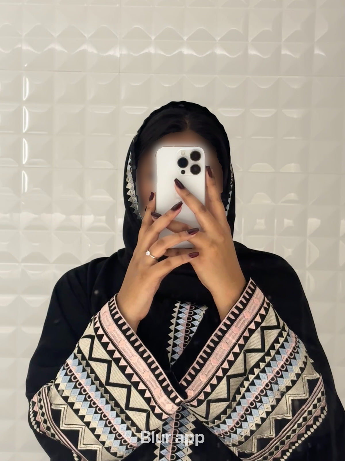 Khuyoot Al Qamar